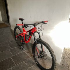 Giant Reign 2018 Size M