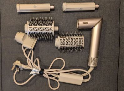 Shark flexstyle 4 in 1 hairdryer