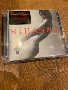Rihanna - Good Girl Gone Bad (Reloaded)