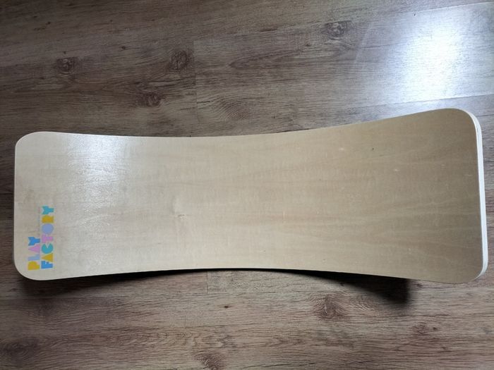 Child balancing board