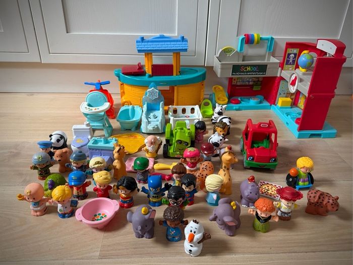 Little people bundle