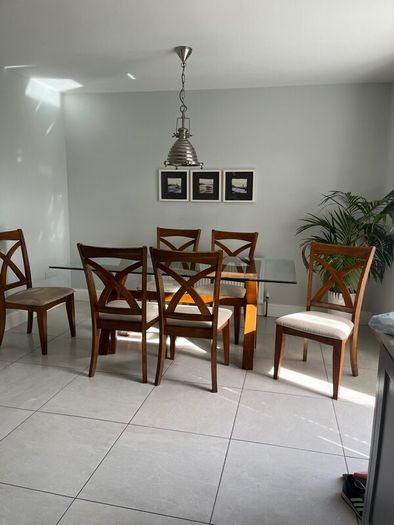 Dining table and 6 chairs