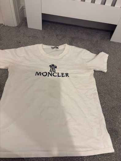 Moncler t shirt