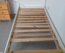Single bed frame