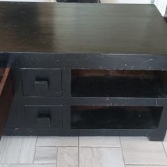 Solid wood tv/media unit