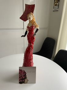 Ayelet Lalor Vintage Red Diva