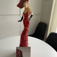 Ayelet Lalor Vintage Red Diva