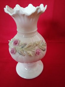 Belleek Ribbon Spill Vase