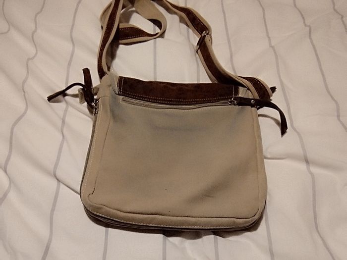 Converse shoe bag