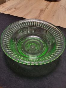 Bowl Green Uranium Glass