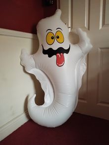 Inflatable ghost