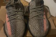 Yeezy 350 original in box