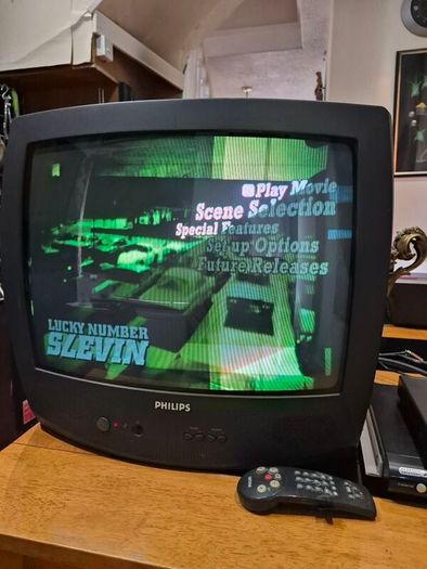 20" Philips  Tv & Remote