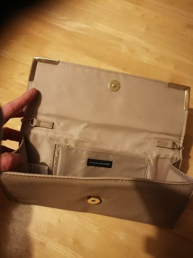 Atmosphere Clutch Bag -