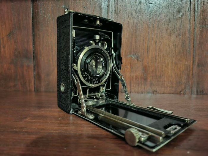 Camera Carl Zeiss Jena Tessar