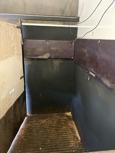 132 Renault master 3.5 horse van
