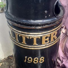 Litter Bin