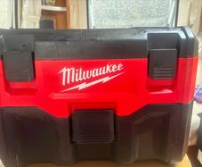 milwaukee hoover