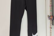 Nike Leggings - NEW - Size 10 - 12