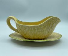 Vintage Carlton Ware Yellow Cabbage Leaf Sauce Boat Jug Underplate England