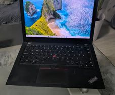 lenovo X280 12.5 inch i5 8 generation 16GB ram 256GB m2