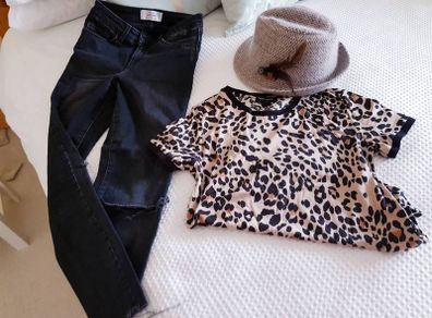 Leopard Print Tee Shirt