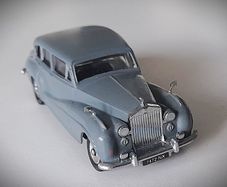 Diecast Vintage Dinky Toys Rolls-Royce Silver Wraith - Good Repaint by Seller/No Box