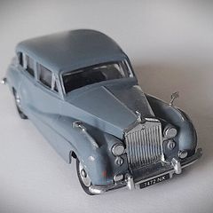 Diecast Vintage Dinky Toys Rolls-Royce Silver Wraith - Good Repaint by Seller/No Box