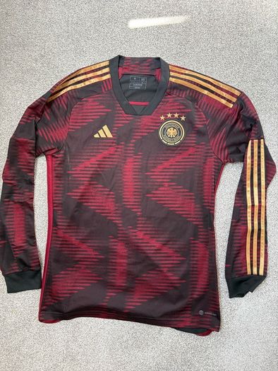 Germany 2022 home football shirt BNWT