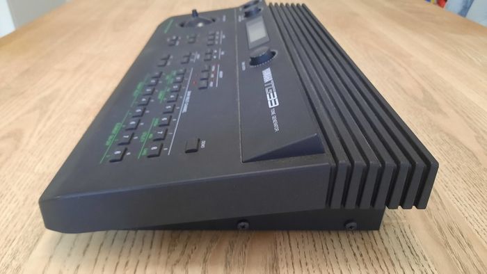 Yamaha TG33 Tone Generator