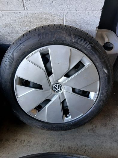 Steel wheels, hubcaps & tyres - VW id3
