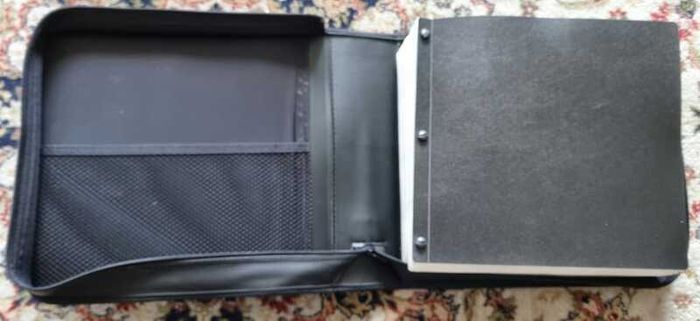 160 CD + Case. All CD's in perfect playable condition.