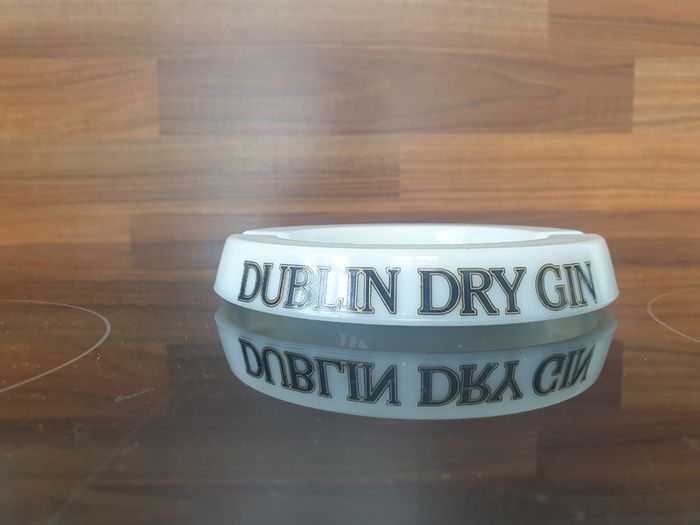 Dublin Dry Gin Ashtray