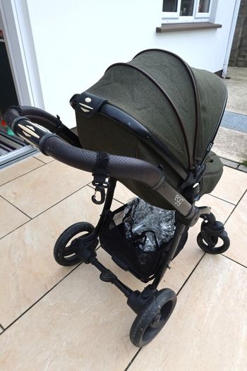 Egg Stroller/Buggy