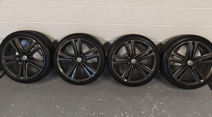 19" Seat Cupra R Alloy Wheels