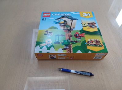 Lego Birdhouse Creator 3 in 1.