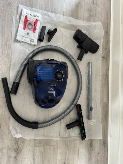 Vacuum Cleaner