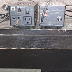 100 W Transformer for 110/220 V conversion (reversible) 100 W