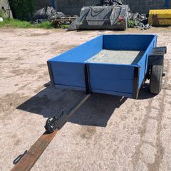 Car trailer