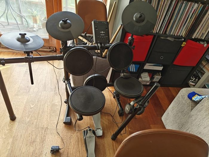 Digital Drums 220X Electronic Drum Kit by Gear4music -