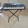keyboard and stand Image 3
