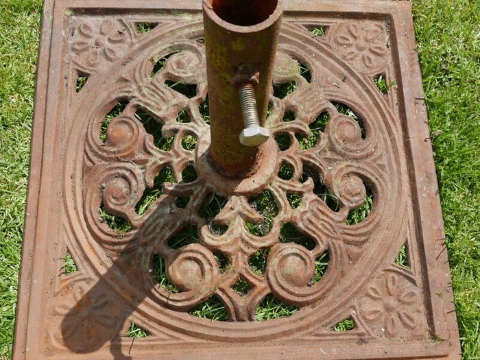 Vintage Heavy Cast Iron Garden Parasol Base Sunshade Umbrella Stand
