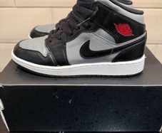 Nike Air Jordan 1