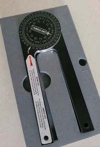 Angle finder