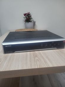 Hikvision 32-Channel 4K NVR (DS-7732NI-I4) + 16TB Surveillance Storage