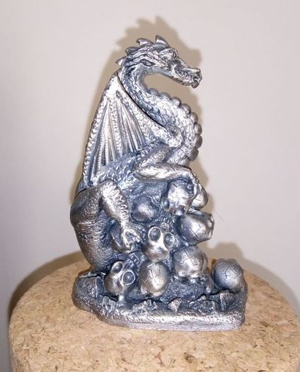 Metal Figure With Crystal - The Dragon Of The Sculls - No Box