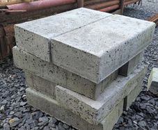 Padstones