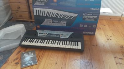 Yamaha PSR-175