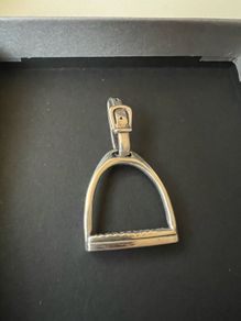 Silver stirrup pendant