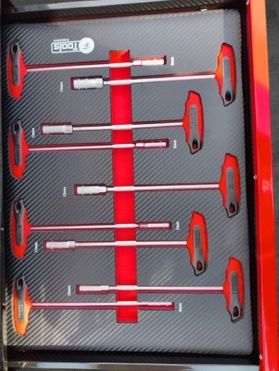8-Drawer Tool Cabinet/Fully Loaded